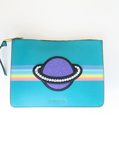 Saturn Clutch, vista frontal